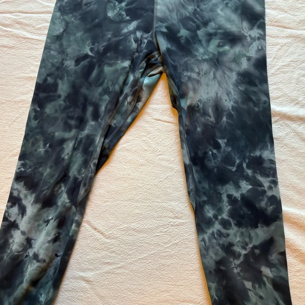 lululemon athletica Black and Charcoal Tie-Dye High-Rise Leggings